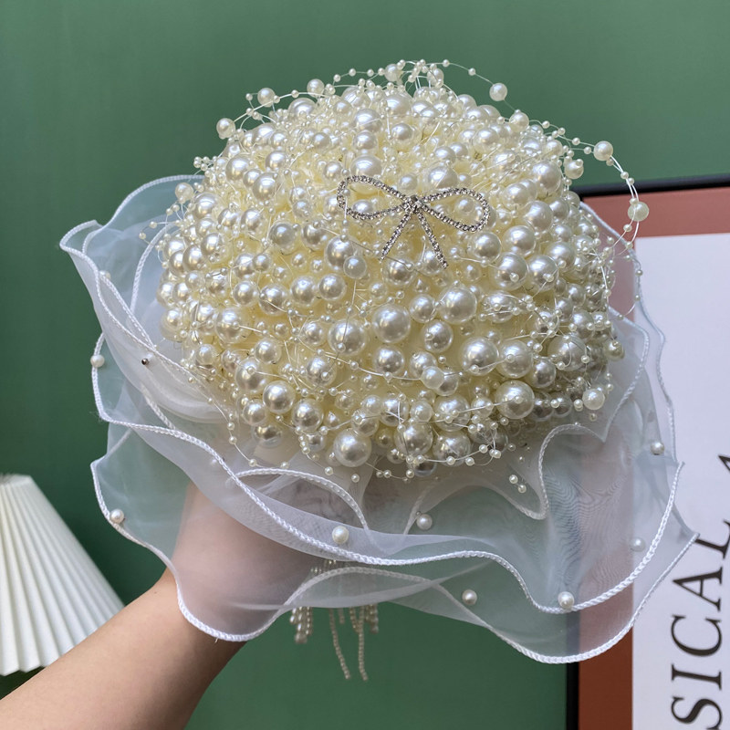 Bridal wedding bouquet pearl c - Baby Products Photoshoot incelemesi ve fiyatı